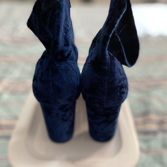 Women’s suede ankle boots - Picture 5 of 7